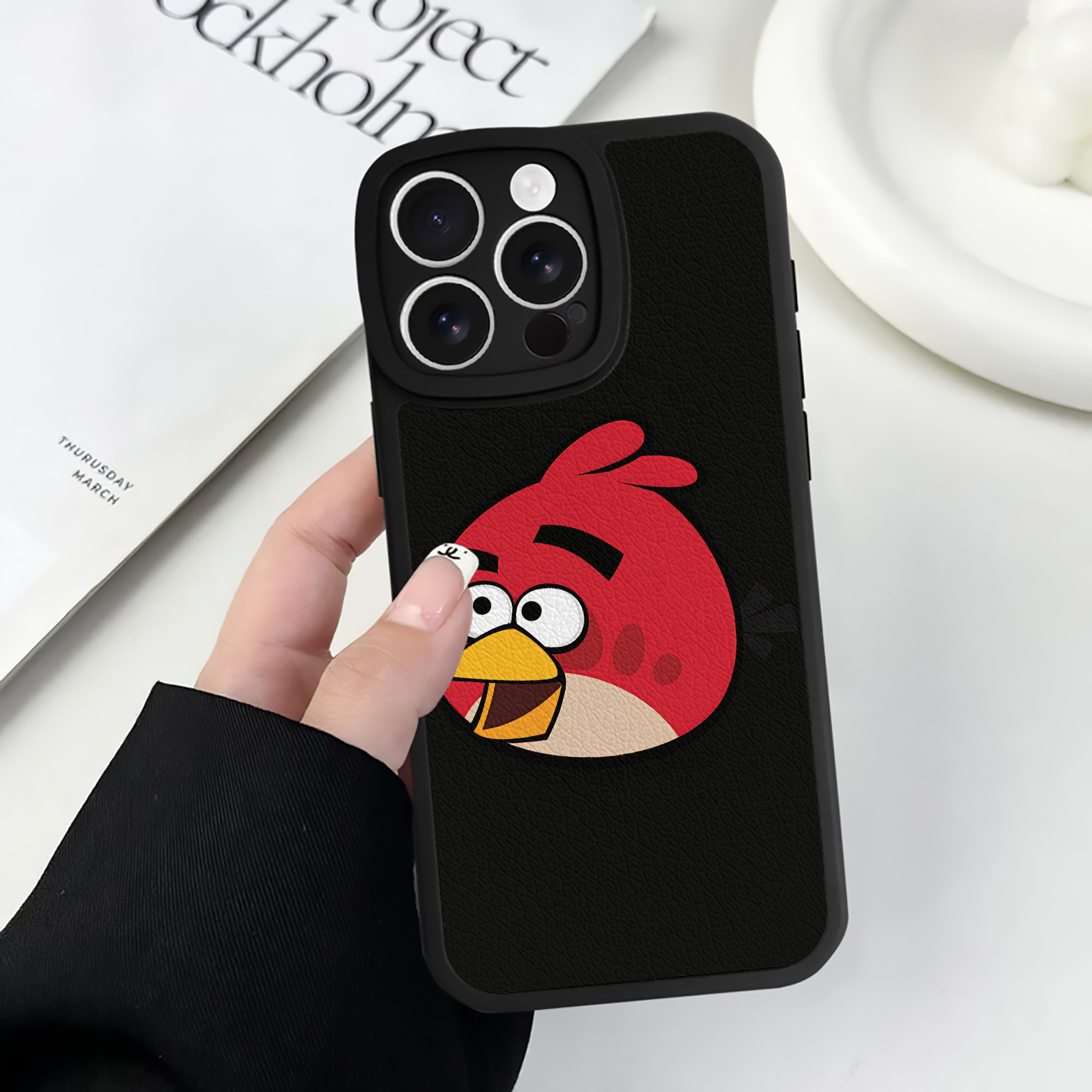 （画像用） Angry Birds アングリーバード 【iPhone 16シリーズ対応】シリコンスマホケース（レザー調） 材質：シリコン